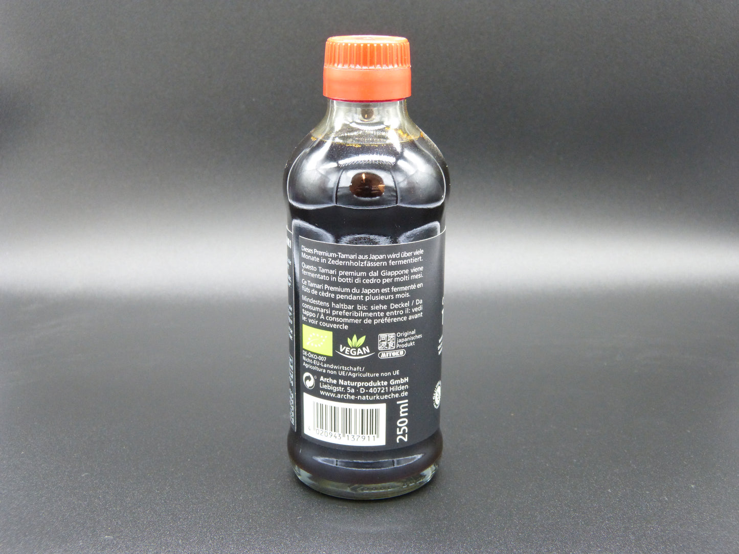 Tamari Cedarwood